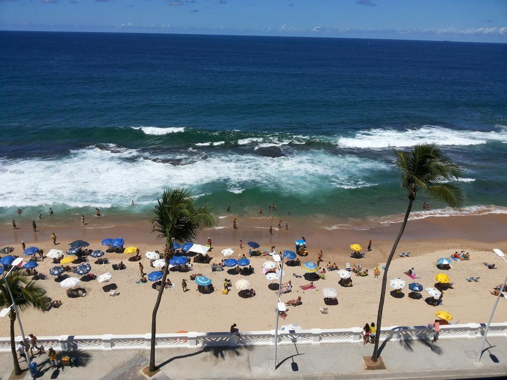 Flat Na Avenida Oceanica Lägenhet Salvador Rum bild